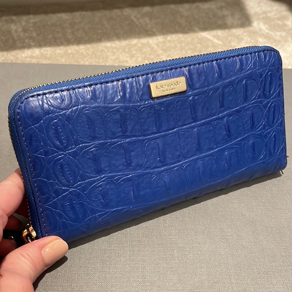 Kate Spade Leather Crocodile Print Wallet - Picture 1 of 3